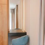 Cometei 2 Apartment *