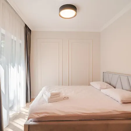 아파트 Cometei 2 *