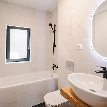 Apartament Cometei 2