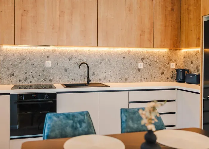 Apartament Cometei 2