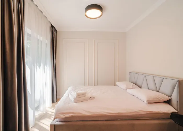 Apartament Cometei 2 *