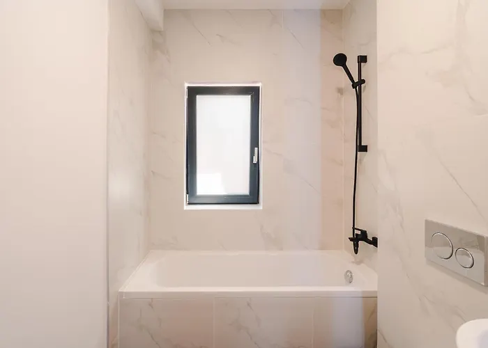 Cometei 2 * Kluż-Napoka