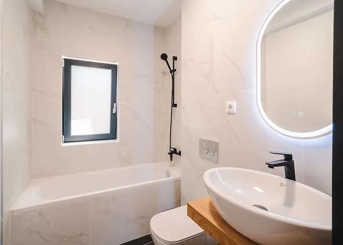 Apartament Cometei 2